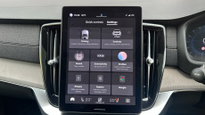 Volvo XC90 2.0 T8 PHEV Ultra Dark 5dr AWD Geartronic Estate